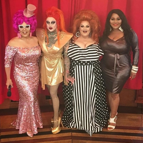 Edibles Drag Brunch at the STUNNING Spiegel Tent today! @edibles_restaurant @mrskashadavis @wednesdaywestwood @dariennelake @kellyvalasquezlord